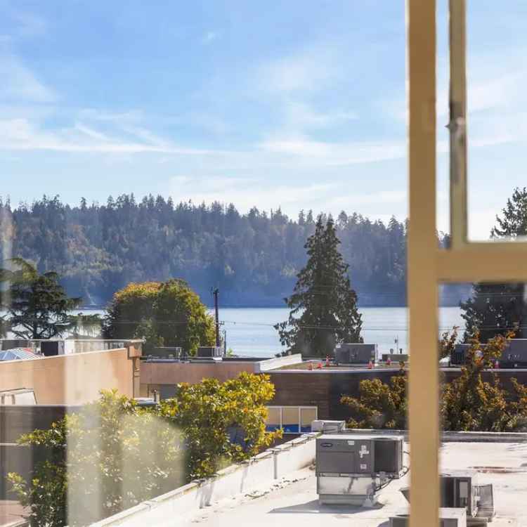 Ambleside West Vancouver 2-Bedroom Ocean View Apartment