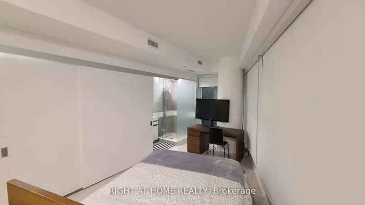 Condo For Rent in Toronto, Ontario