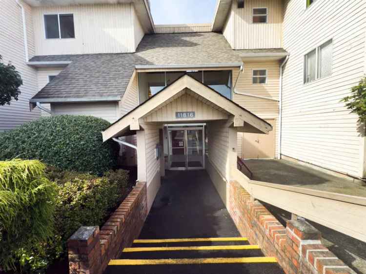 North Delta Condo for Sale - Updated 2 Bed 1 Bath