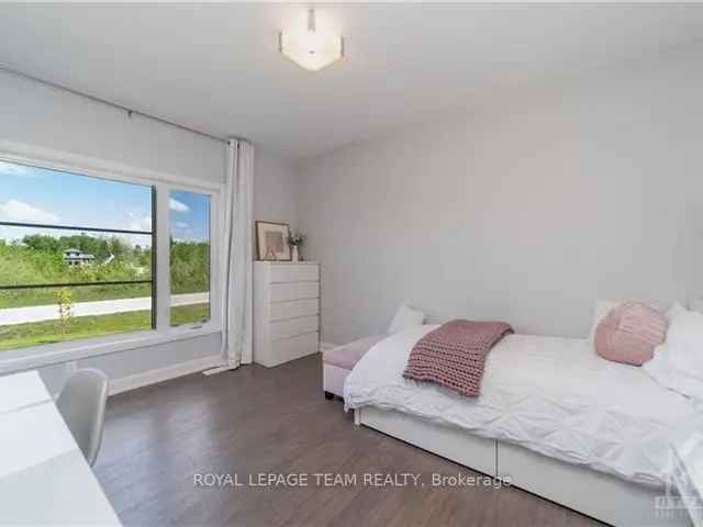 House For Sale in North Grenville, Ontario