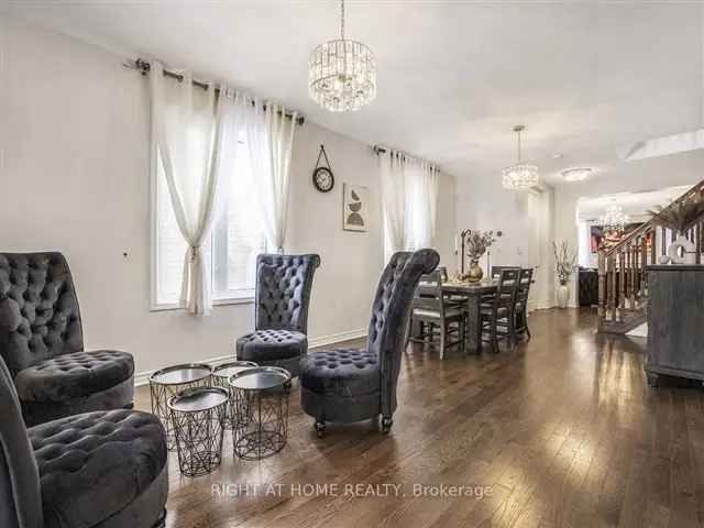 House For Sale in 653, Langholm Street, Milton, Ontario