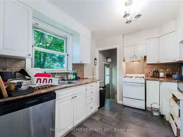 House For Sale in London, Ontario