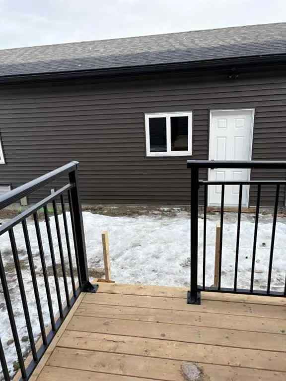 Townhouse For Rent in Calgary, Alberta