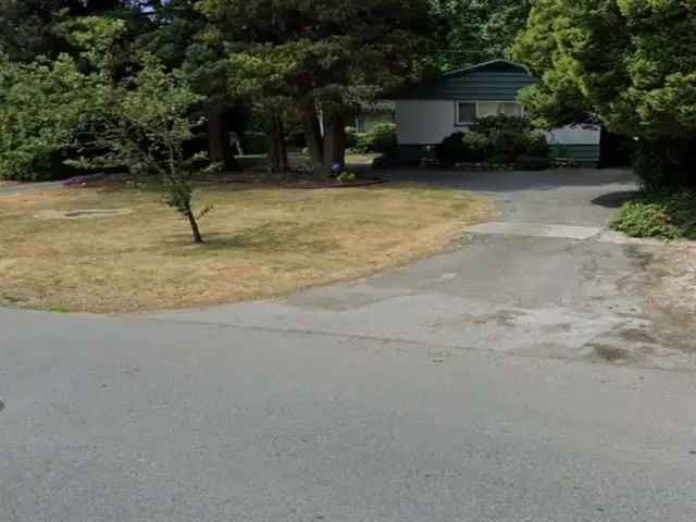 Vancouver West Bungalow 3 Bed 3 Bath Large Lot Riverside Park Views