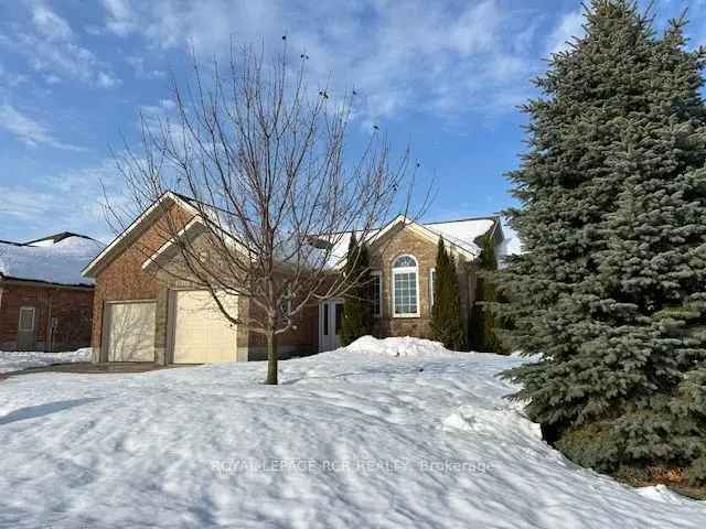 House For Sale in Hanover, Ontario