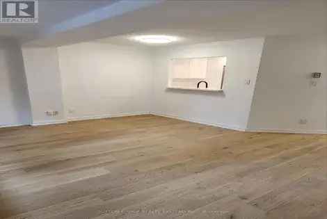 1 room apartment of 382 m² in Toronto