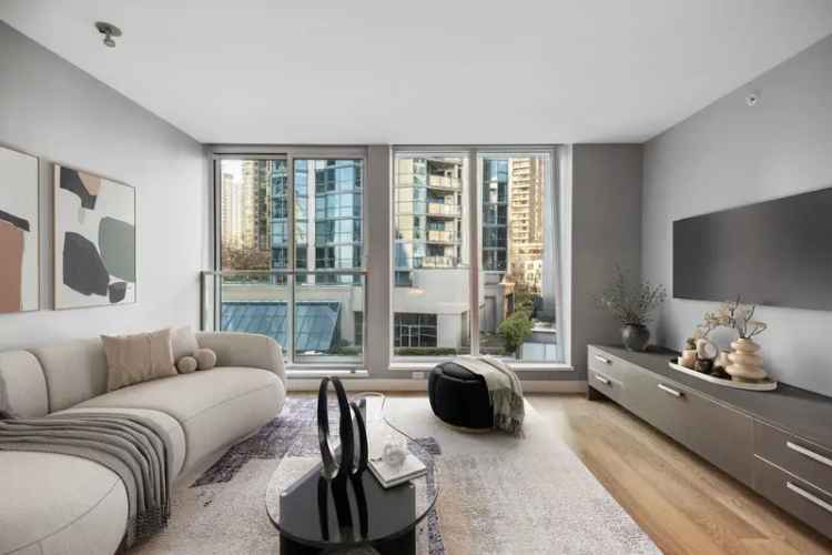 Coal Harbour Condo for Sale: Penthouse Studio+Den with Rooftop Deck