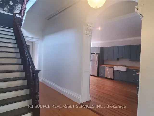 3 1 Bedroom Victorian Duplex Near Belleville General Hospital