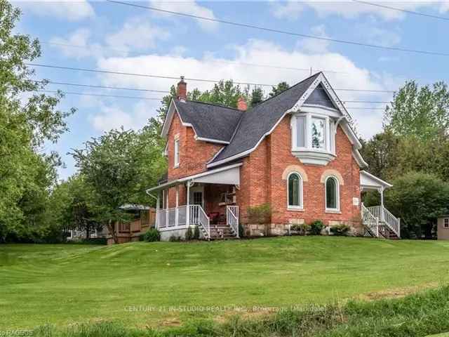 Historic Century Home in Priceville  Modern Updates