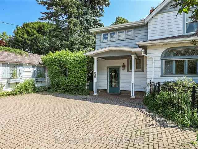 Historic Port Dalhousie Home: Waterfront Retreat