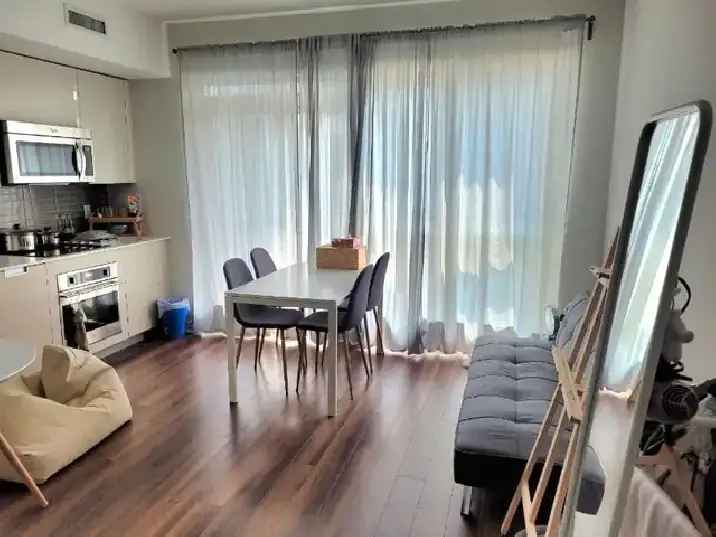 1 bedroom furnished condo in downtown Toronto