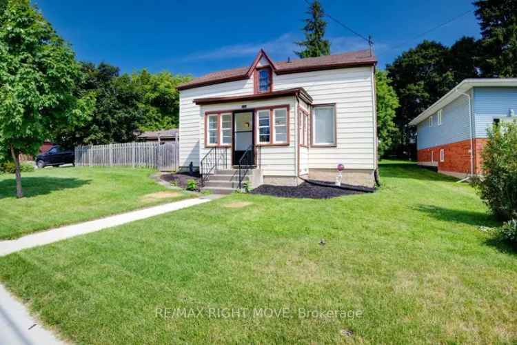 House For Sale in Wilmot, Ontario