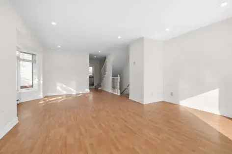 2 rooms apartment of 504 m² in Ottawa