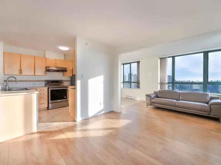 Condo For Sale in Burnaby, British Columbia