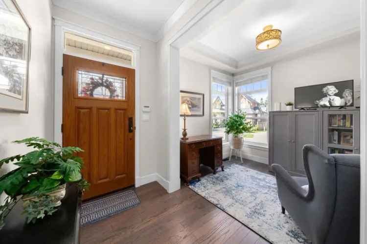 17263 0a Avenue Surrey Family Home for Sale