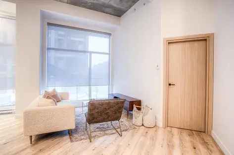 1 room apartment of 53 m² in Montreal