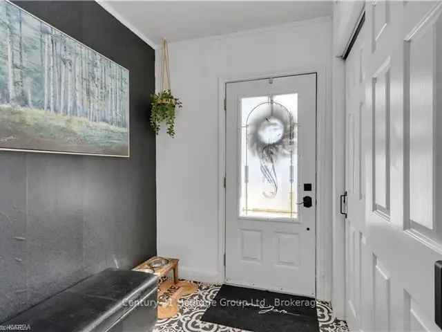 House For Sale in Loyalist, Ontario