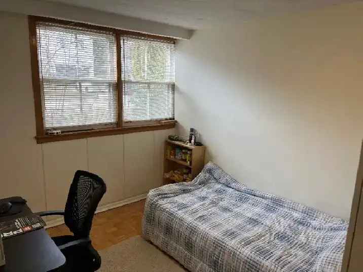 Economical room for rent