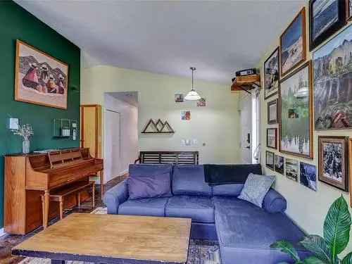 Updated 3-Bedroom Rancher in Pleasant Valley Nanaimo