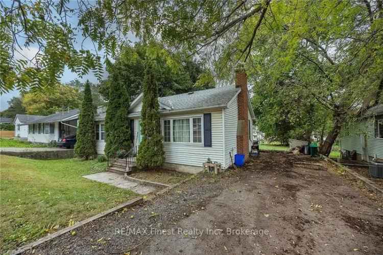 House For Sale in Kingston, Ontario