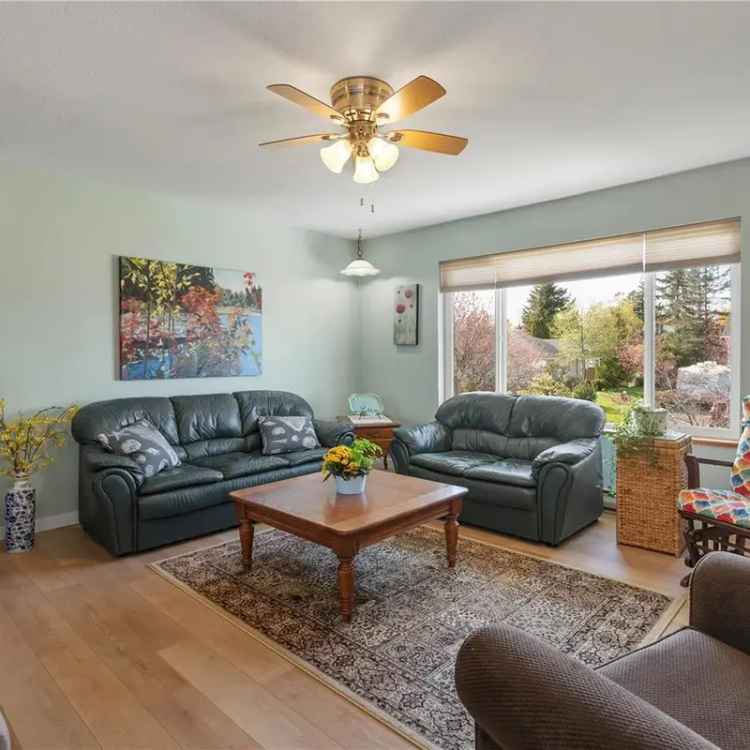 4-Bedroom House for Sale Near Beach and Amenities