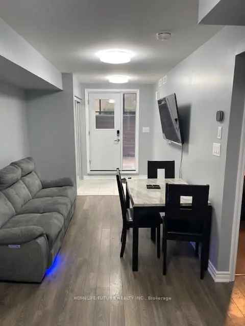 House For Rent in 2791, Eglinton Avenue East, Toronto, Ontario