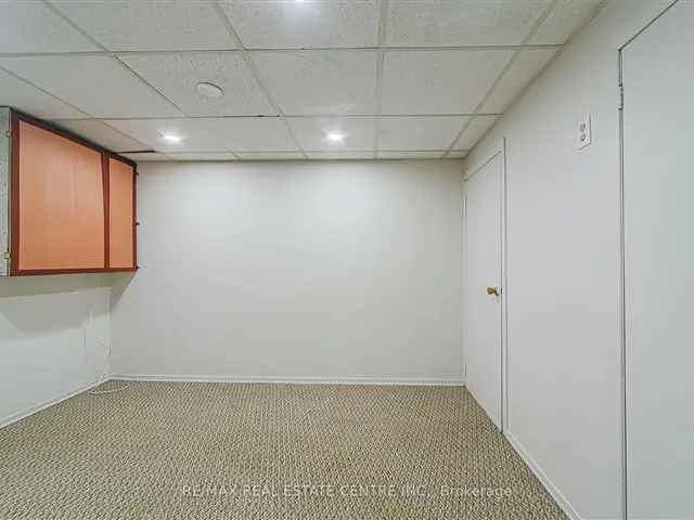 Spacious Georgetown Basement Apartment 1+1 Bedroom 1 Bath