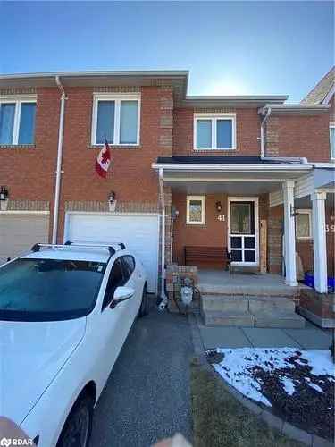 House For Sale In Barrie, Ontario