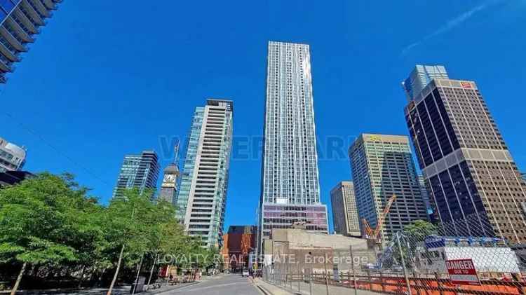 Luxury Yorkville Condo 1+Den 2 Baths High Floor Partial Lake View