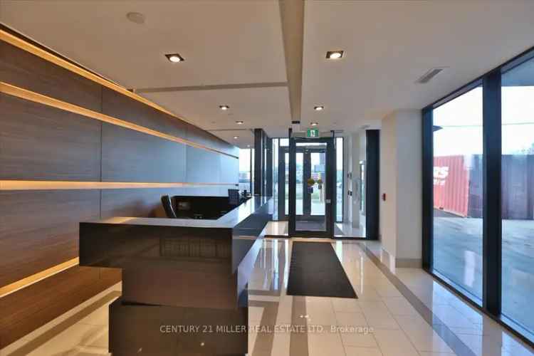 One Bedroom Plus Den Condo in Award Winning Link Condos