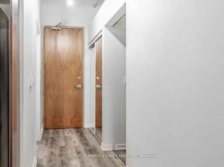 Condo For Sale in Toronto, Ontario