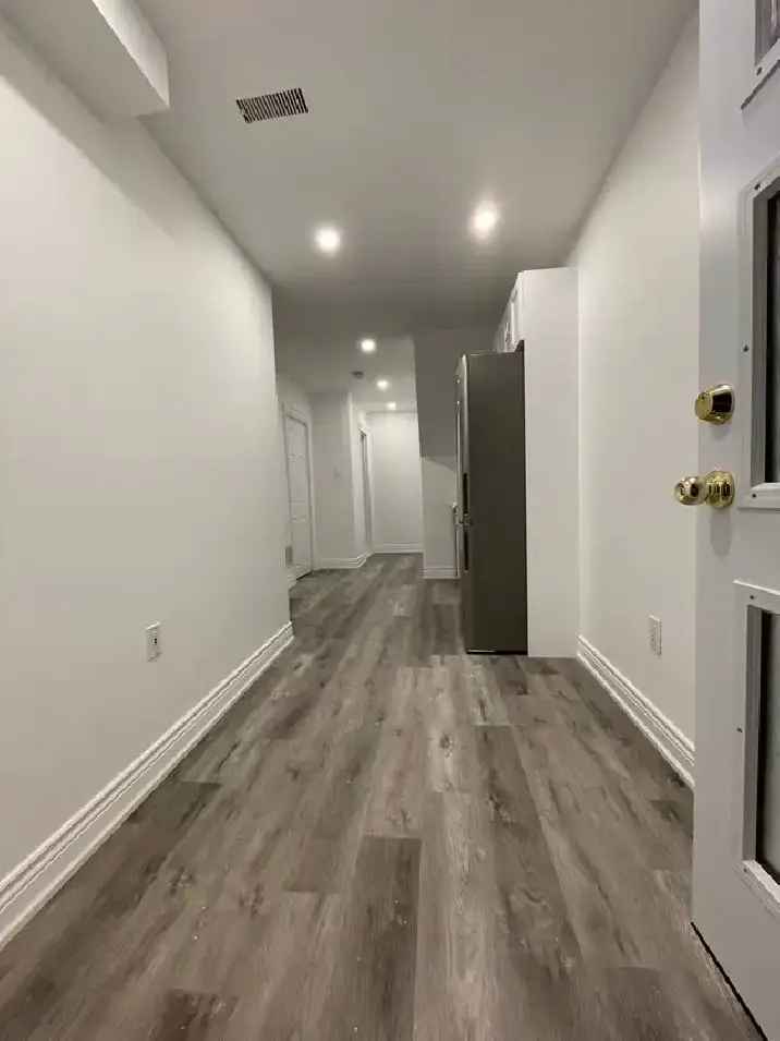 Leslieville Beaches Basement Apartment Rental