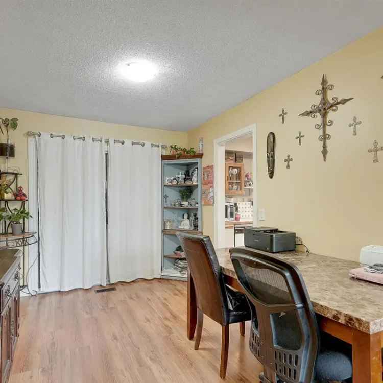 3 Bed Home with Legal Suite in North Delta