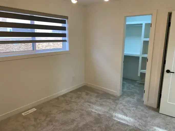 Rent Brand New 4Plex in Edmonton with Garage Parking