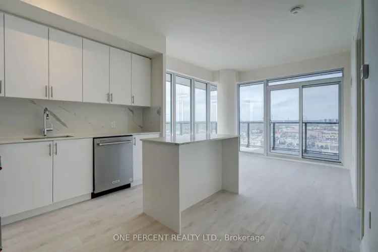 Rent Beautiful Bright and Spacious Condo in Vaughan with Great Amenities