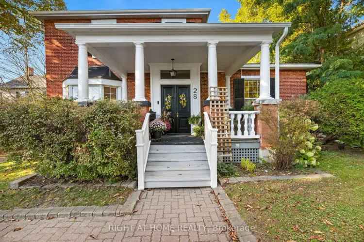 House For Sale in Cobourg, Ontario