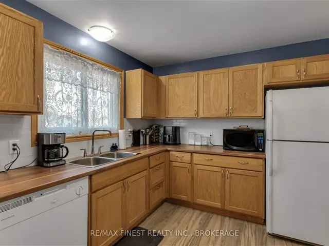 House For Sale in Kingston, Ontario