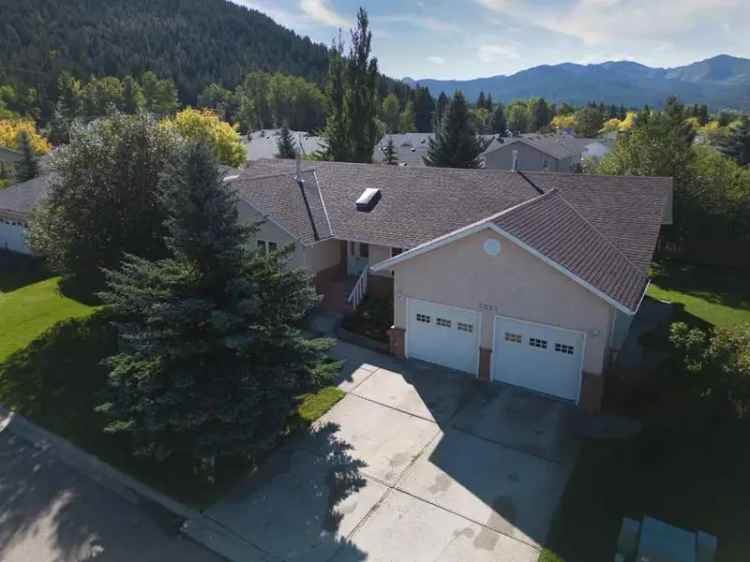 House For Rent in Municipality of Crowsnest Pass, Alberta