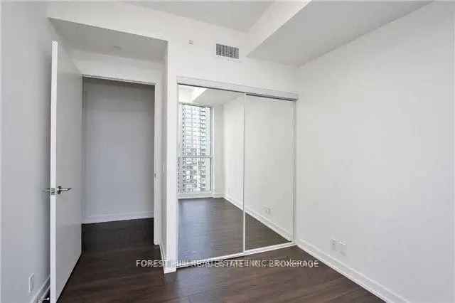 Rent End Unit Waterfront Property with Lake View