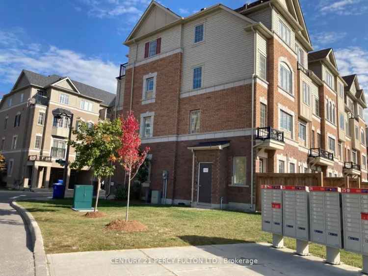 Buy Townhome in Oshawa with Modern Features and Convenience