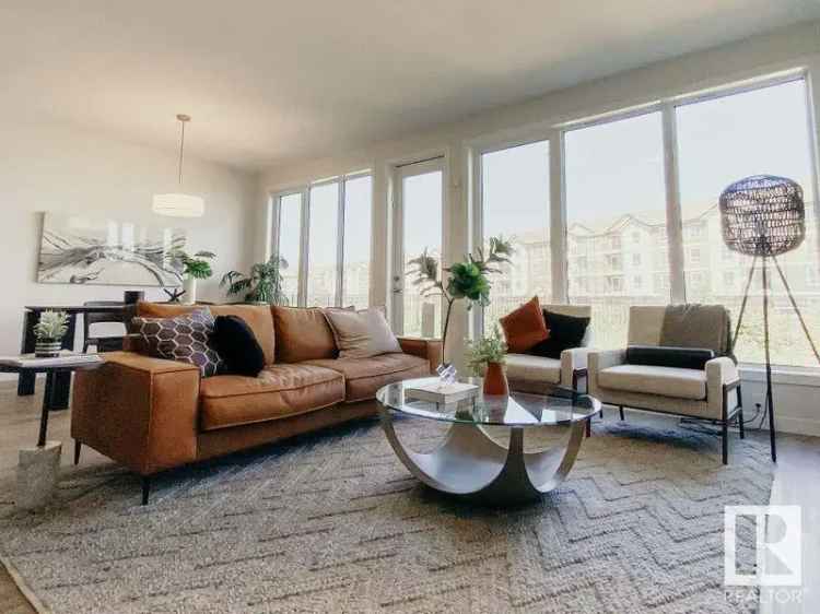 Entertain Impression 22 by Cantiro Homes in Greenbury