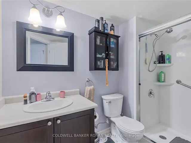 Condo For Sale in Wasaga Beach, Ontario