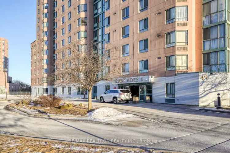 2-Bed Condo near Finch West LRT Spacious Sunny Unit