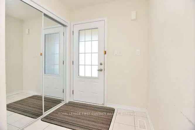 Freehold Townhouse Near Hwy 406  Many Upgrades