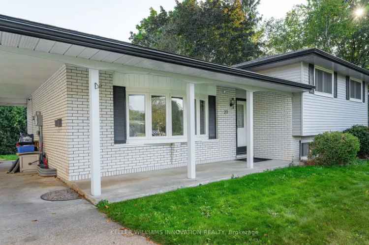 House For Sale in Kitchener, Ontario