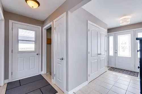 4 Bedroom House Near Lac Beauchamp Gatineau