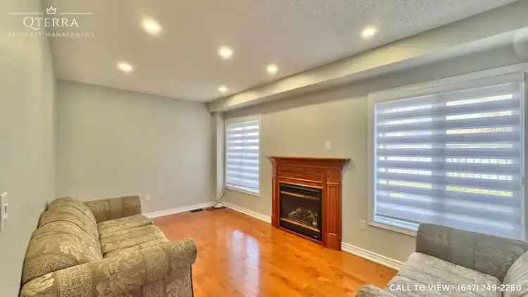 7369 Lantern Fly Hollow -  in Mississauga