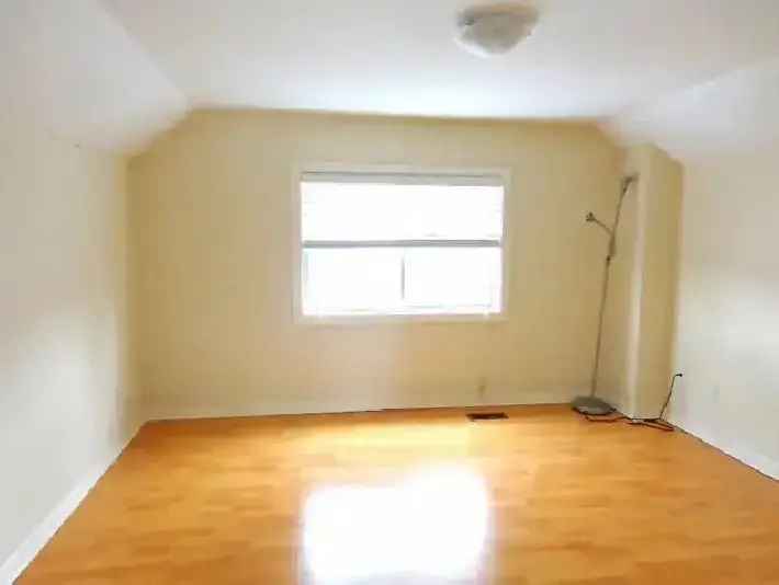 ROOM for rent Scarborough Kennedy Rd Sheppard Ave East Toronto