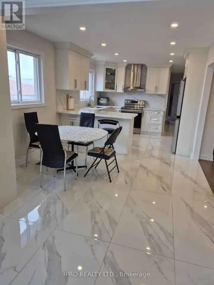 3 1 Detached Bungalow with Self Contained Apartment