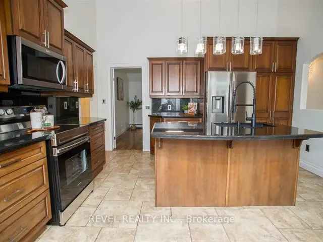 Spacious Ranch Home with In-Law Suite and Outdoor Kitchen